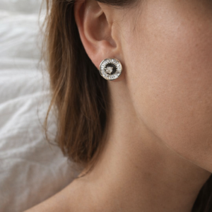 Nova Halo Stud